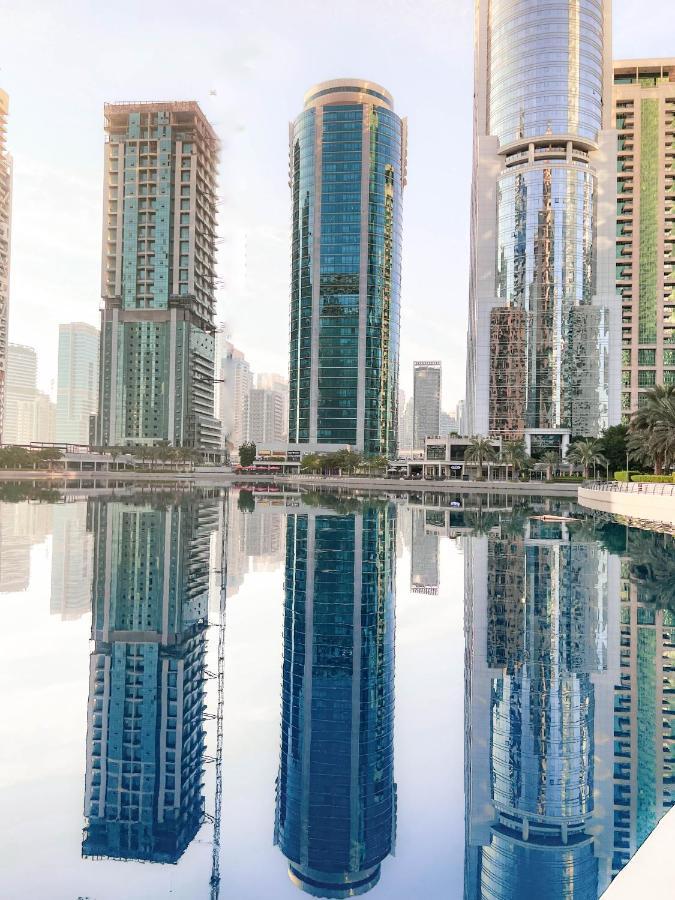 Cosmos Living Modern Studio Near Dubai Marina Exterior photo