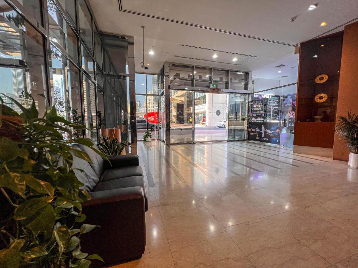 Cosmos Living Modern Studio Near Dubai Marina Exterior photo