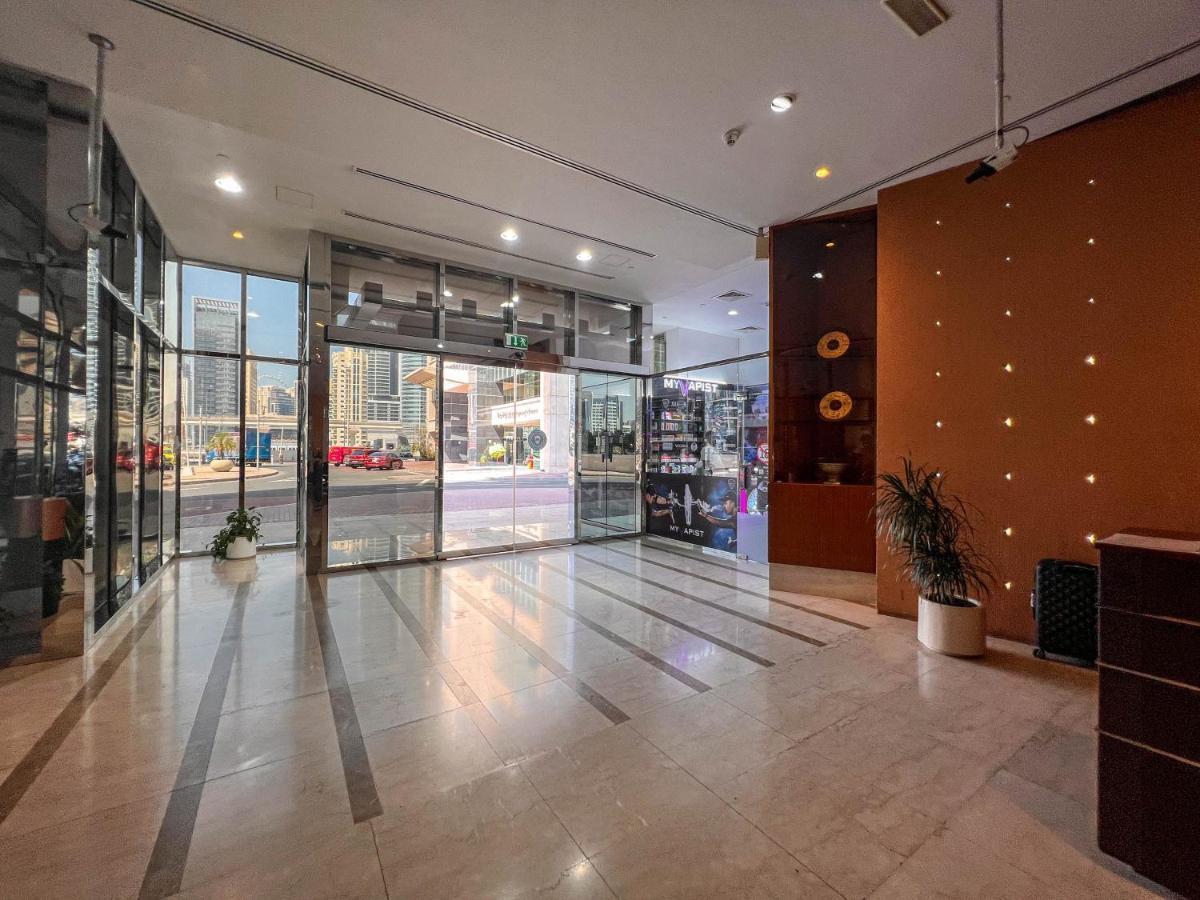 Cosmos Living Modern Studio Near Dubai Marina Exterior photo